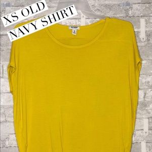 old navy shirt